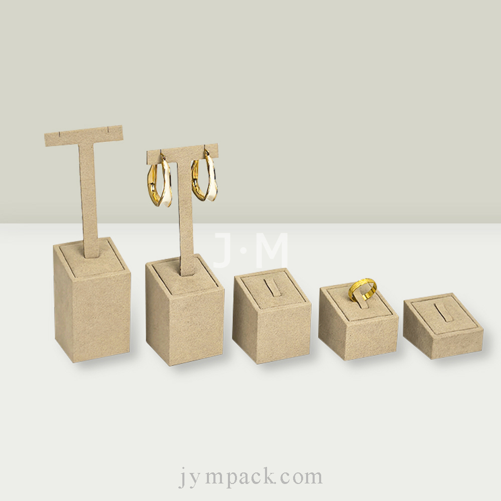 WS12 Jewelry Stand