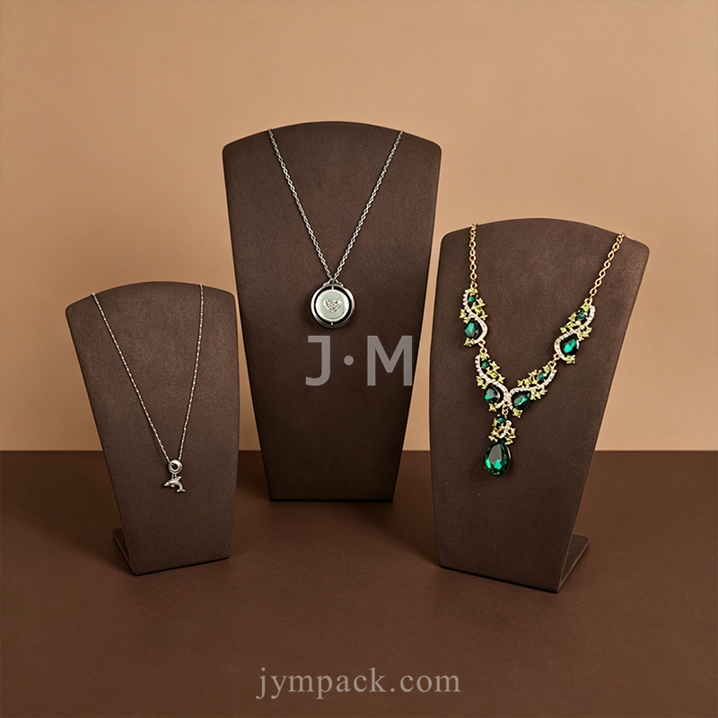 JN1 Necklace Bust