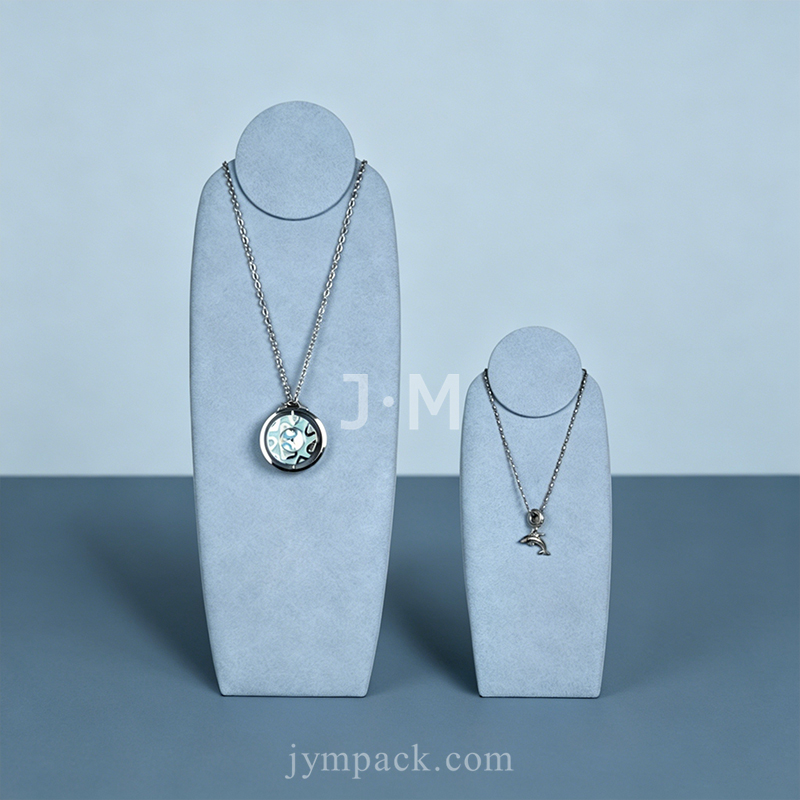 JN7 Necklace Bust